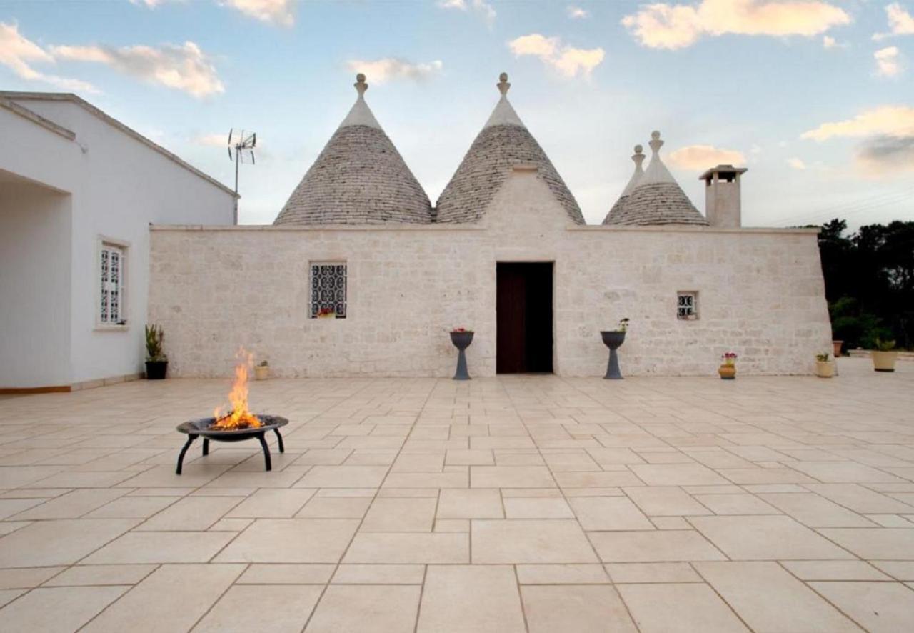 Trulli Delle Rose Villa *